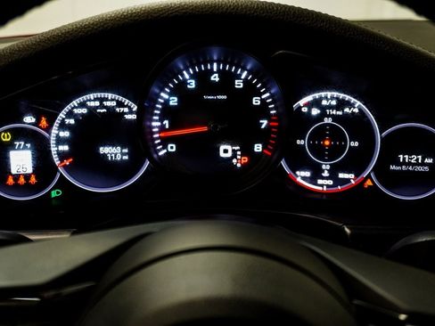 Used 2022 Porsche Panamera 4 Platinum Edition image 47