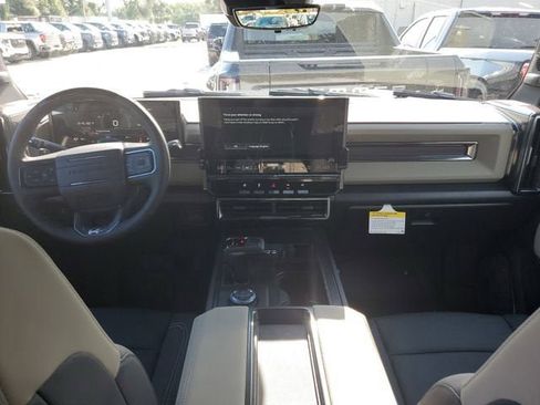 New 2026 GMC Hummer EV 4x4 Crew Cab image 13