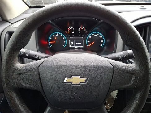 Used 2018 Chevrolet Colorado W/T image 22
