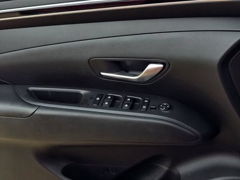 Used 2023 Hyundai Tucson SEL FWD image 31