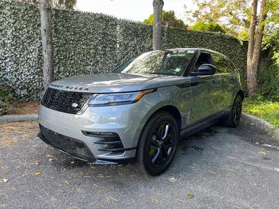 New 2026 Land Rover Range Rover Velar Dynamic SE