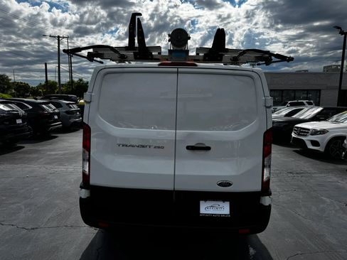 Used 2020 Ford Transit 250 Low Roof w/ Upfitter Package RWD image 4