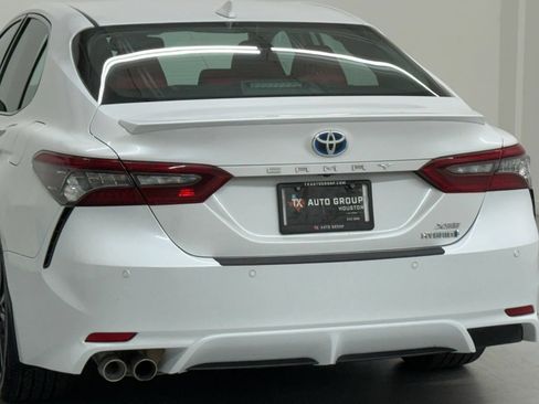 Used 2021 Toyota Camry XSE w/ Navigation Upgrade Package FWD image 89