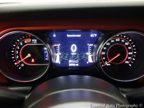 Used 2021 Jeep Wrangler Rubicon AWD/4WD image 12