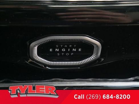 New 2026 Jeep Grand Cherokee Limited w/ Limited Altitude Package AWD/4WD image 28