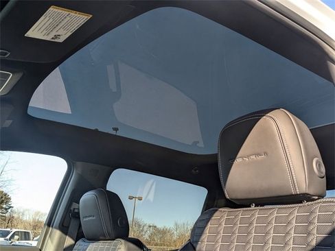 New 2025 GMC Sierra EV Denali image 21