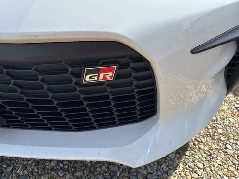 Used 2024 Toyota GR86 Premium image 3