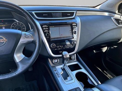 Used 2018 Nissan Murano S AWD/4WD image 9