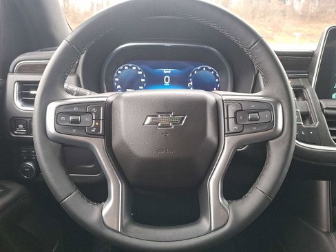 Used 2024 Chevrolet Tahoe Z71 w/ Luxury Package image 21