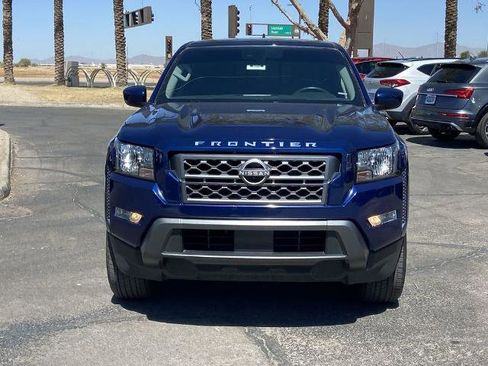 Used 2022 Nissan Frontier SV RWD image 3