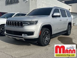 Used 2022 Jeep Wagoneer Series III w/ Convenience Group I AWD/4WD video 1