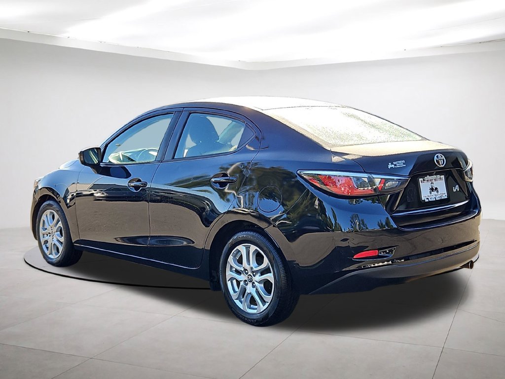 Used 2017 Toyota Yaris iA FWD image 5