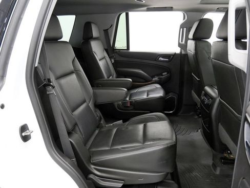 Used 2019 Chevrolet Tahoe Premier w/ RST 6.2L Performance Edition AWD/4WD image 18