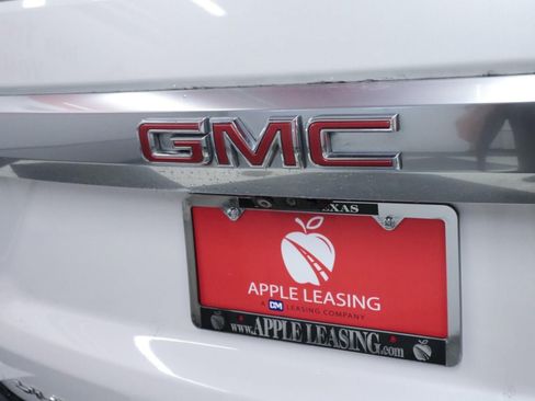 Used 2021 GMC Yukon XL Denali w/ Denali Premium Package RWD image 35