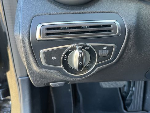 Used 2016 Mercedes-Benz C 300 Sedan image 20
