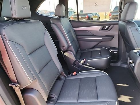 New 2025 Buick Enclave Sport Touring w/ Super Cruise Package image 19