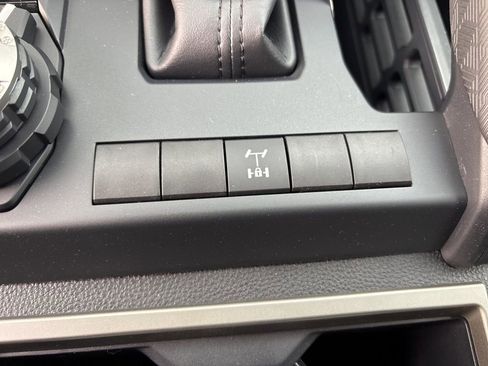 New 2025 Toyota Tacoma TRD Off-Road image 25