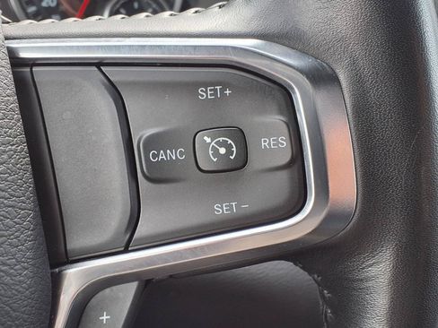 Used 2024 RAM 1500 Laramie AWD/4WD image 15