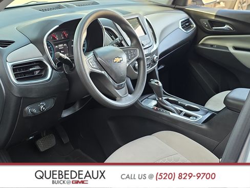 Used 2019 Chevrolet Equinox LS FWD image 10