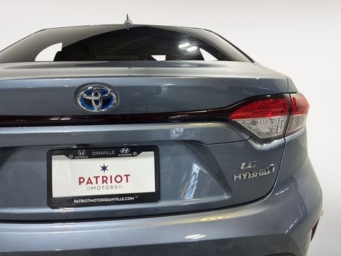 Used 2024 Toyota Corolla LE FWD image 9
