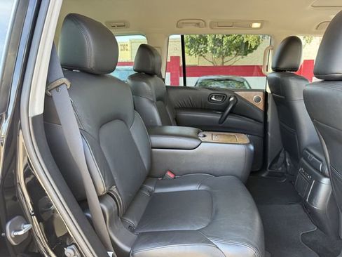 Used 2023 Nissan Armada SL w/ Captain's Chairs Package RWD image 33