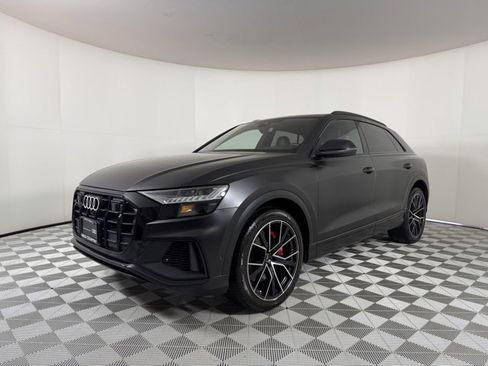 Used 2023 Audi SQ8 Premium Plus w/ Executive Package image 3