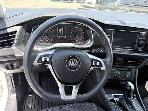 Used 2021 Volkswagen Jetta S FWD image 9