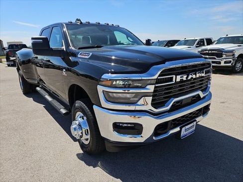 New 2026 RAM 3500 Tradesman AWD/4WD image 41