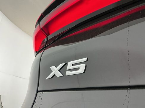 New 2026 BMW X5 sDrive40i w/ M Sport Package image 6