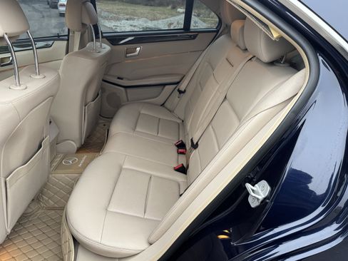 Used 2015 Mercedes-Benz E 350 Sedan image 30