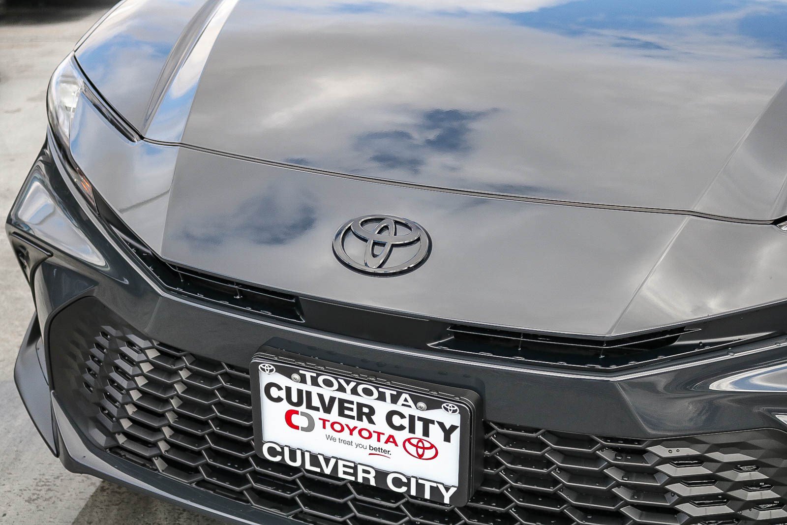 New 2026 Toyota Camry SE FWD image 6