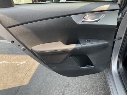 Used 2024 Kia Forte LXS image 27