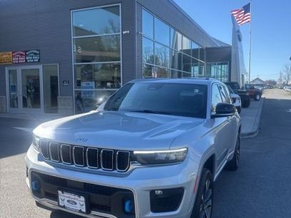 Used 2023 Jeep Grand Cherokee Overland