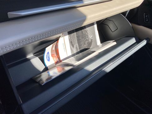 Used 2022 Ford Expedition Max Platinum image 20