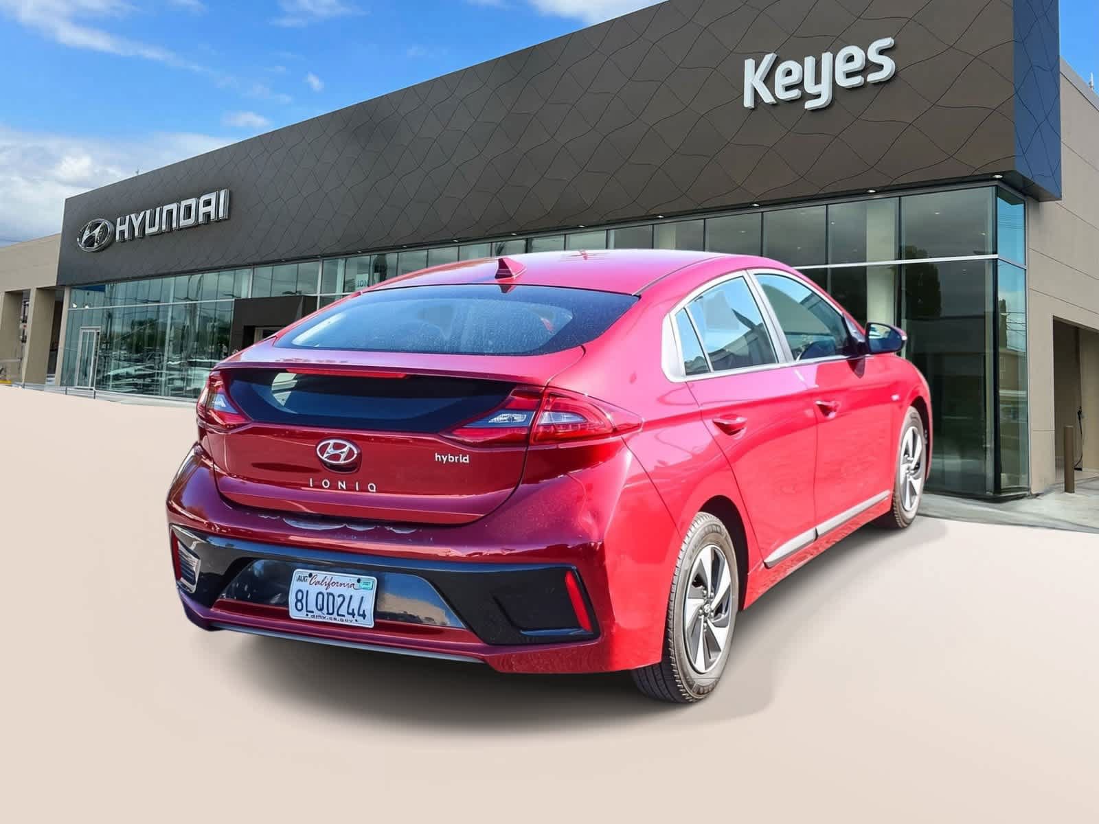 Used 2019 Hyundai Ioniq SEL FWD image 4