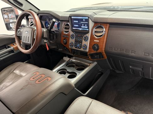 Used 2016 Ford F350 King Ranch image 19