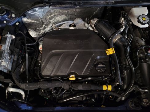 Used 2024 Chevrolet Trax LS FWD image 30