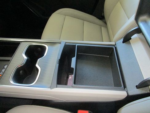 New 2026 GMC Acadia Elevation w/ Elevation Premium Package FWD image 41