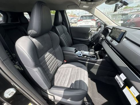 New 2026 Mitsubishi Outlander SE AWD/4WD image 24