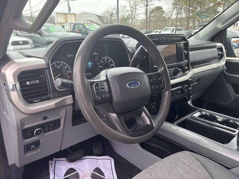 Used 2021 Ford F150 XLT image 15