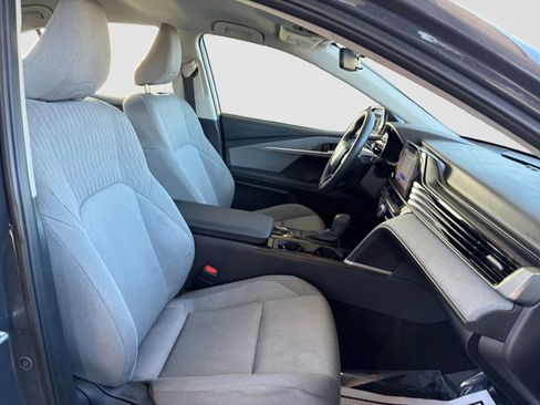 Used 2025 Toyota Camry LE image 18