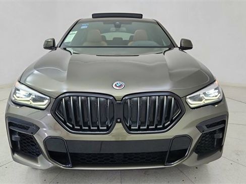 Used 2022 BMW X6 M50i w/ Premium Package image 15