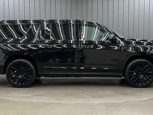 Used 2026 GMC Yukon XL Denali Ultimate AWD/4WD image 6