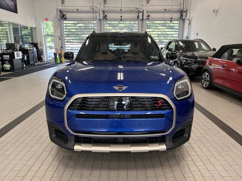 Used 2025 MINI Cooper Countryman S w/ Comfort Package Max image 4