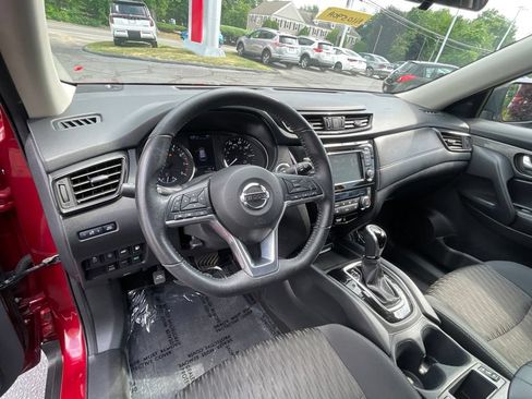 Used 2019 Nissan Rogue SV AWD/4WD image 10