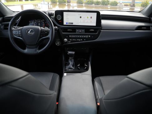 Used 2023 Lexus ES 350 w/ Premium Package FWD image 22
