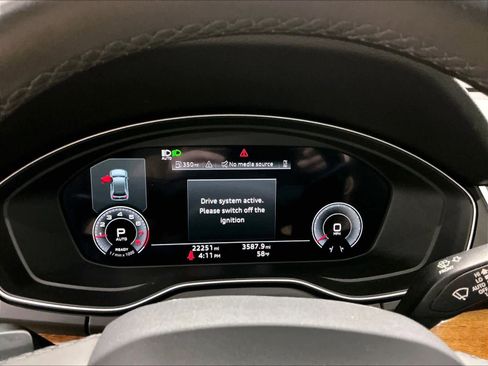 Certified 2023 Audi Q5 2.0T Premium Plus w/ Premium Plus Package image 23