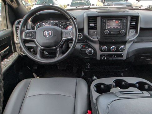 Used 2024 RAM 2500 Tradesman w/ Chrome Appearance Group AWD/4WD image 30