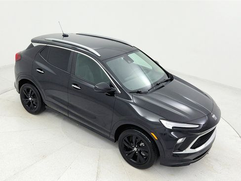 Used 2024 Buick Encore GX Sport Touring image 37