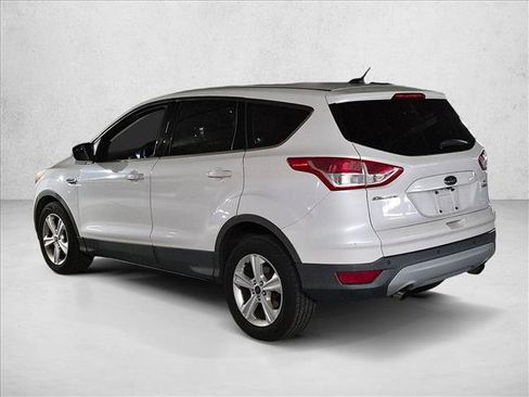 Used 2015 Ford Escape SE FWD image 7